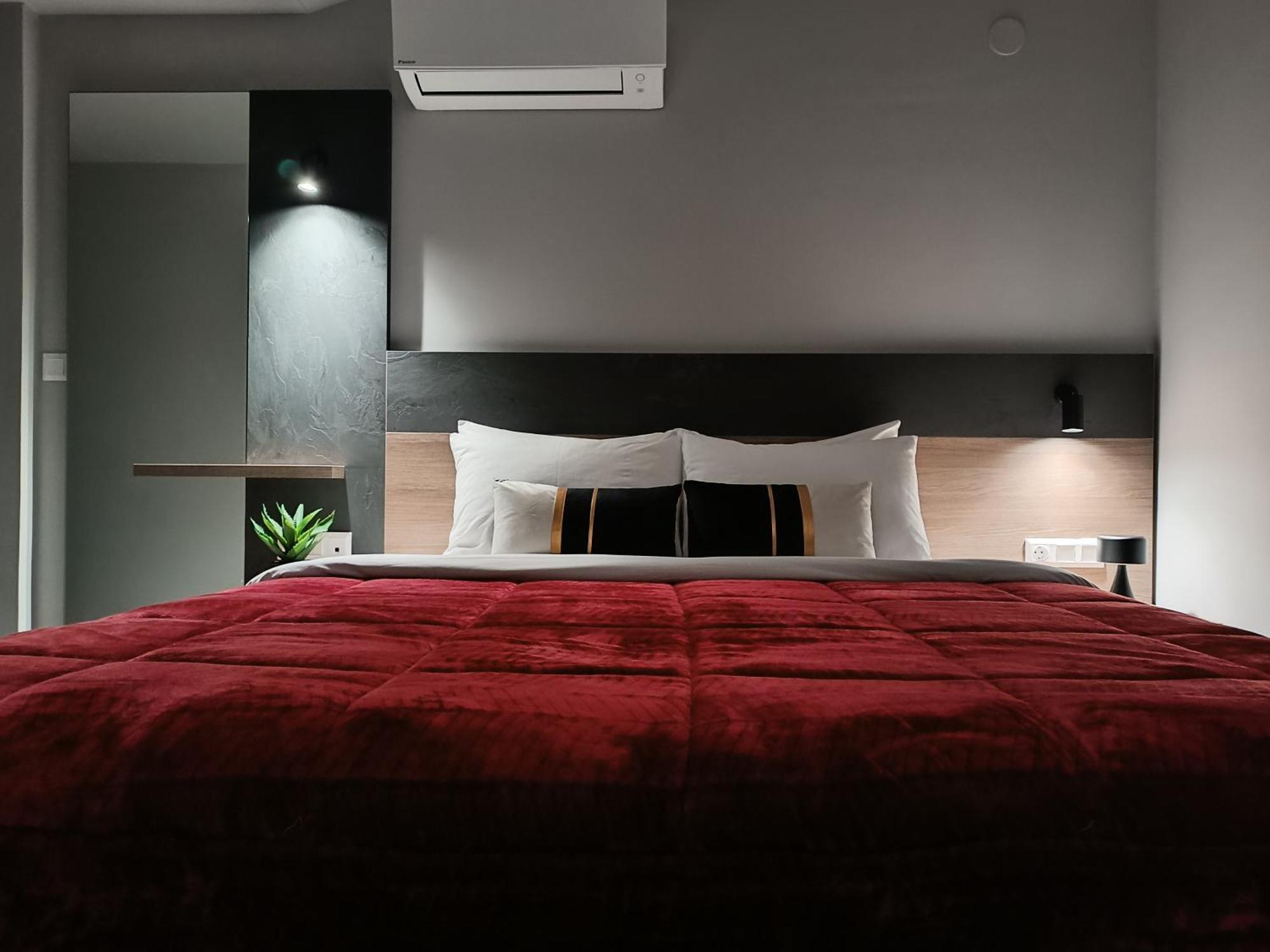 Paralía Elizabeth Queen Luxury Rooms المظهر الخارجي الصورة