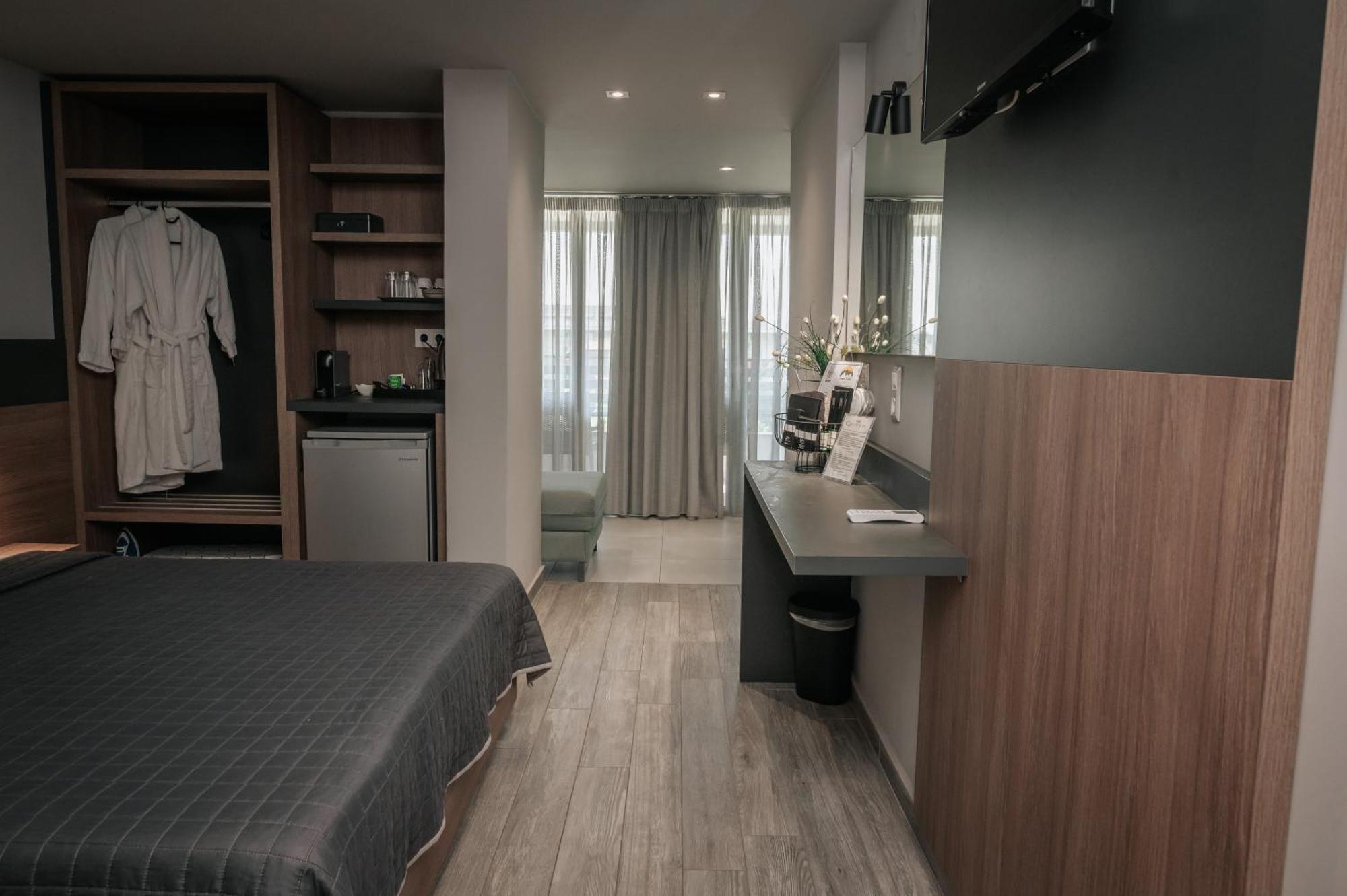 Paralía Elizabeth Queen Luxury Rooms المظهر الخارجي الصورة