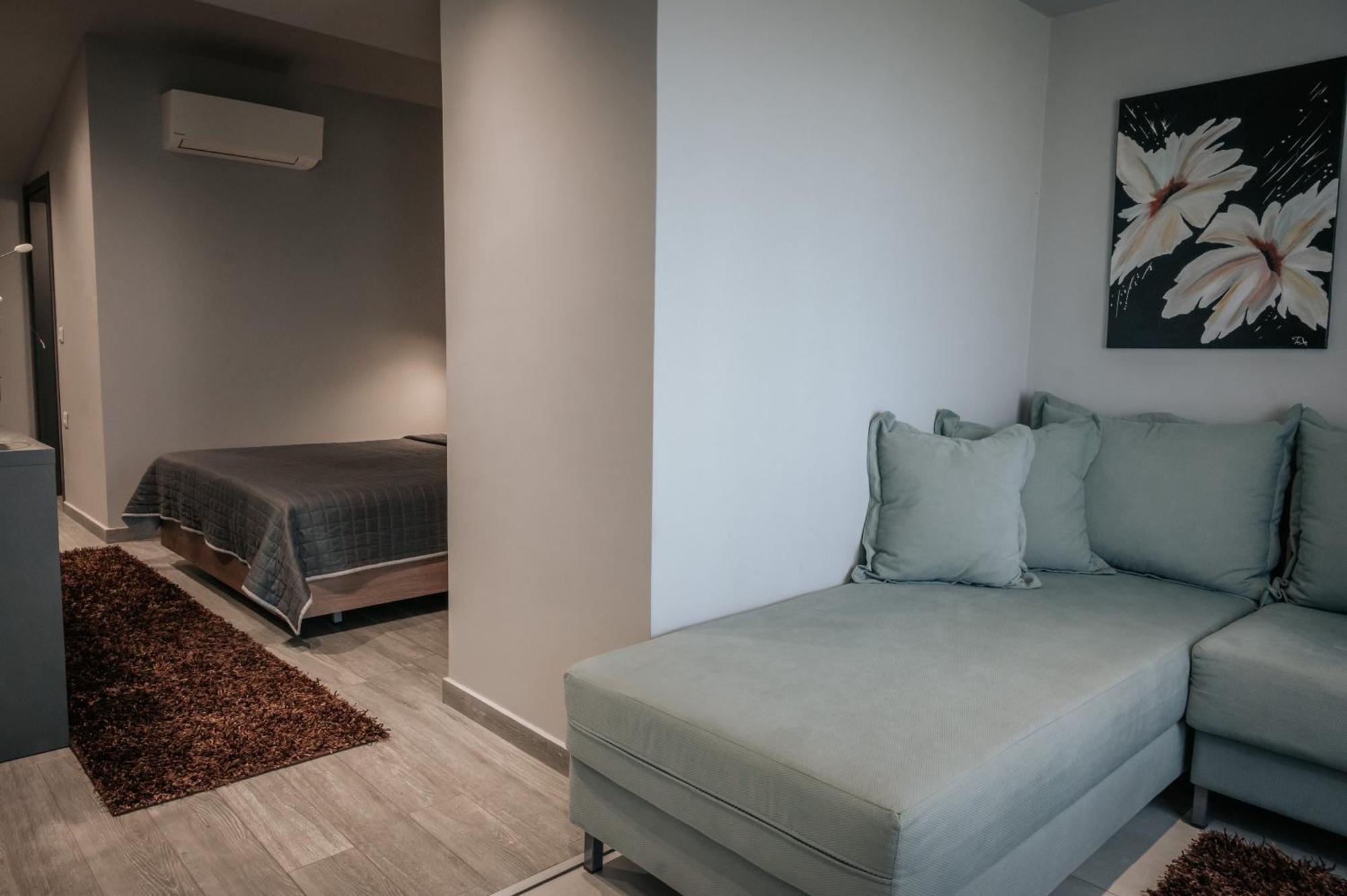 Paralía Elizabeth Queen Luxury Rooms المظهر الخارجي الصورة