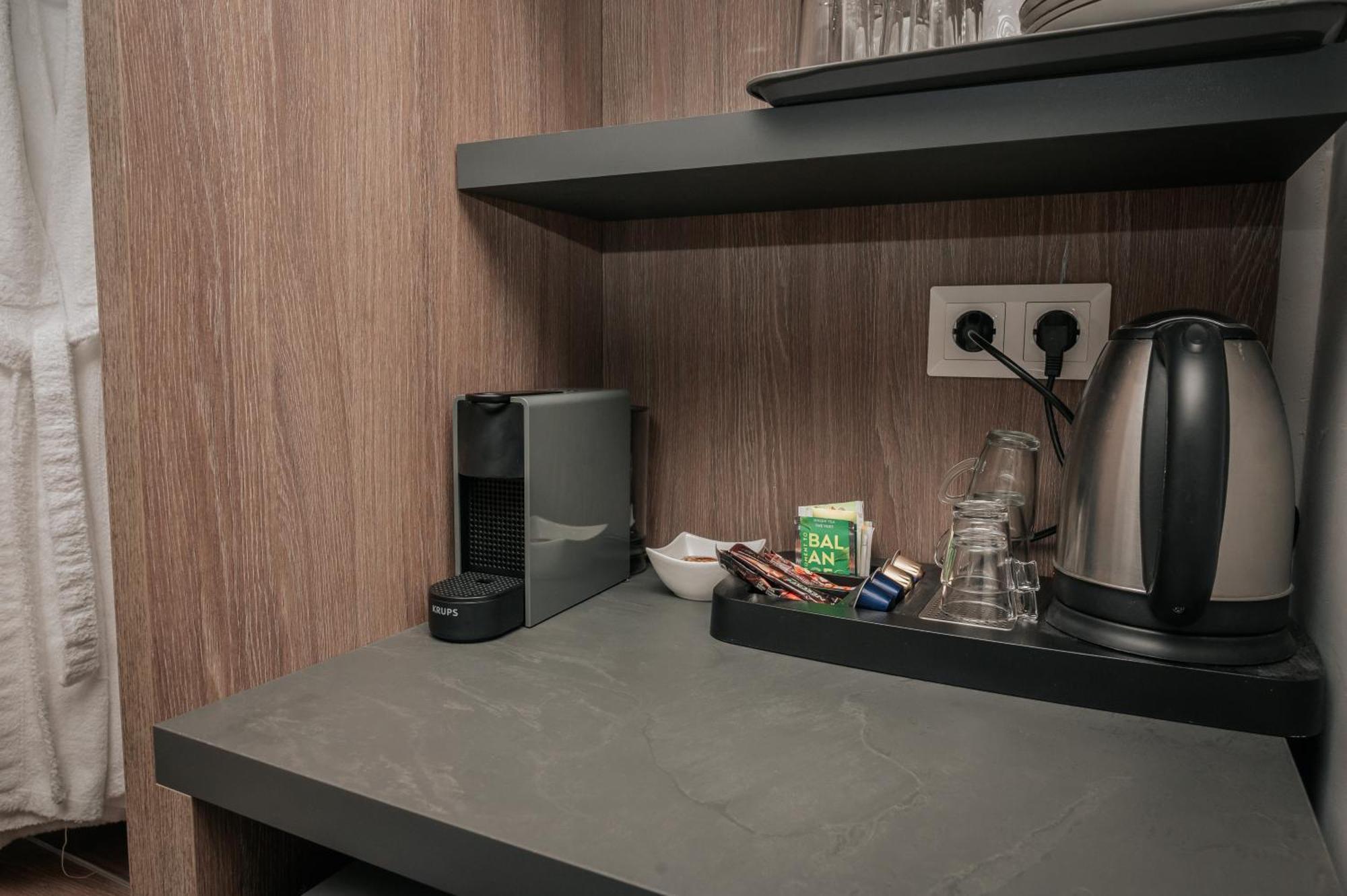 Paralía Elizabeth Queen Luxury Rooms المظهر الخارجي الصورة