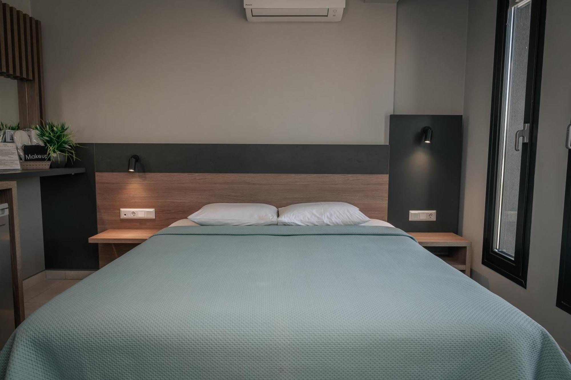 Paralía Elizabeth Queen Luxury Rooms المظهر الخارجي الصورة